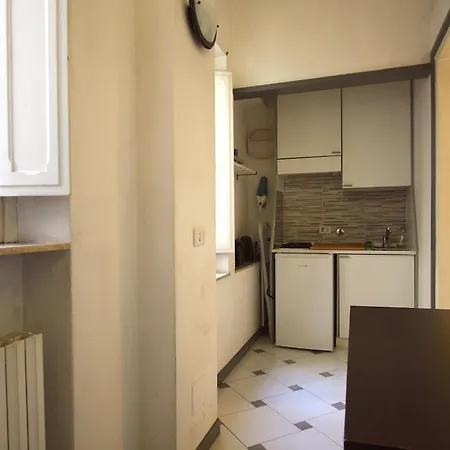 Floor In Campo De Fiori Apartment *